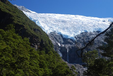 The hanging glacier above the beech forest